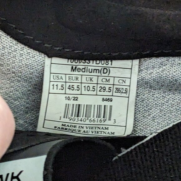 NEW! Brooks Track Running Shoes - QW-K v4 - Picture 5 of 5